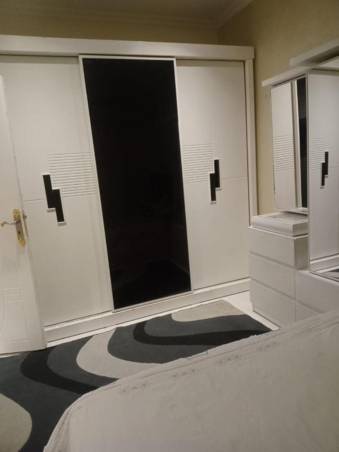 Apartment شقه مفروشه بمدينة نصر *