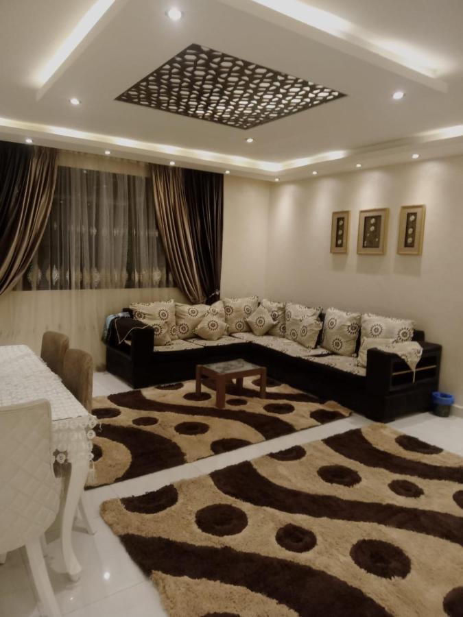 شقه مفروشه بمدينة نصر Cairo